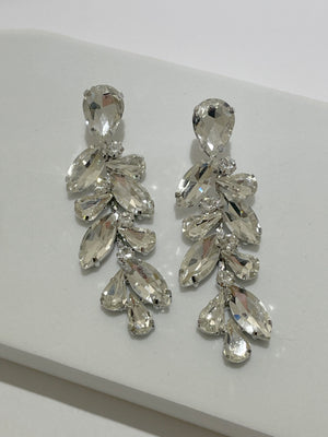 Oh my Elegance Silver Stones Drop Earrings