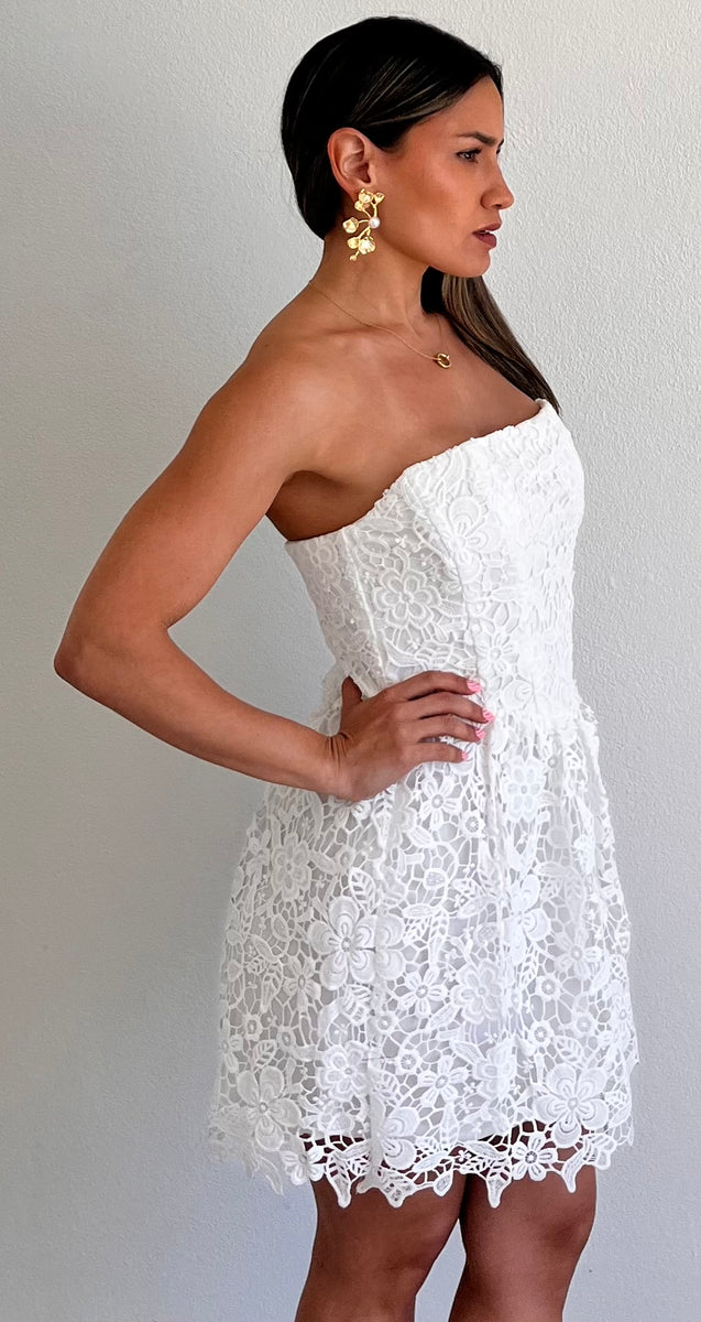 Remarkable White Lace Strapless Dress – Zil boutique