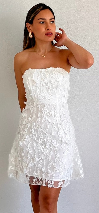 chinese dress ladies Maeve White Lace Up Strapless Bubble Mini Dress Large