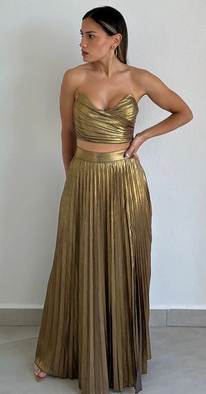 Stunning Impression Gold Metallic Two-Piece Set