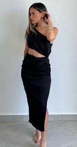 Glamorous Ways Black One-Shoulder Midi Dress