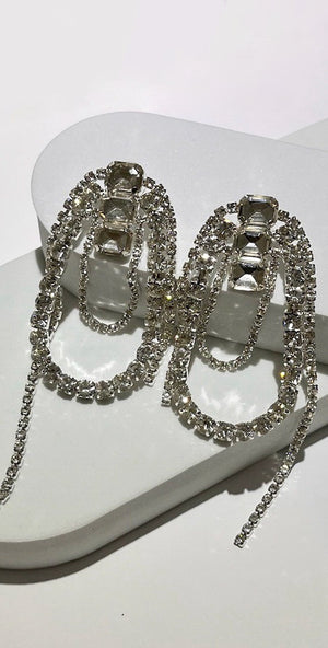 Daring to Dazzle Rhinestones Chain Earrings