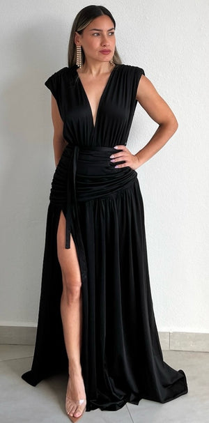 Distinctive Style Black Maxi Dress