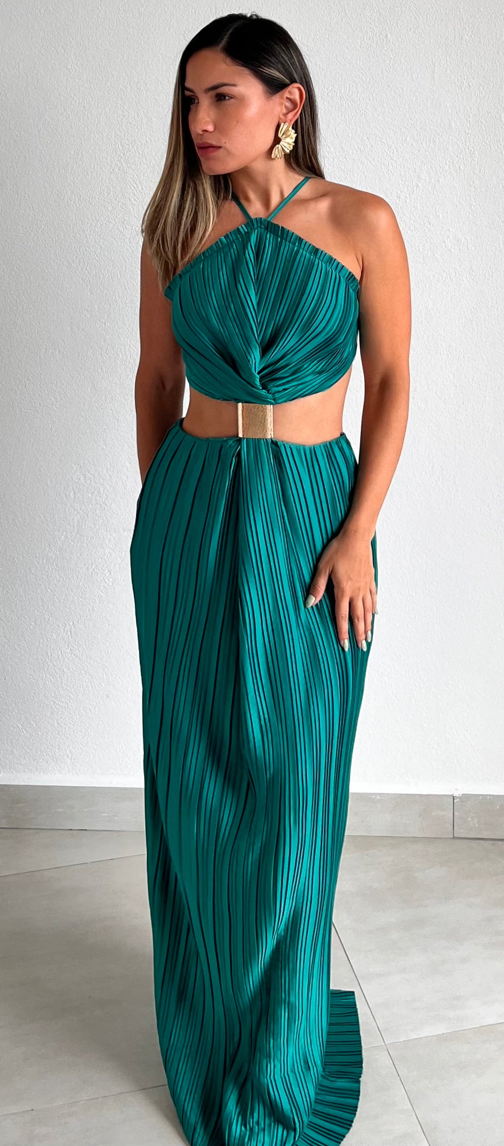 Everlasting Style Emerald Pleated Maxi Dress