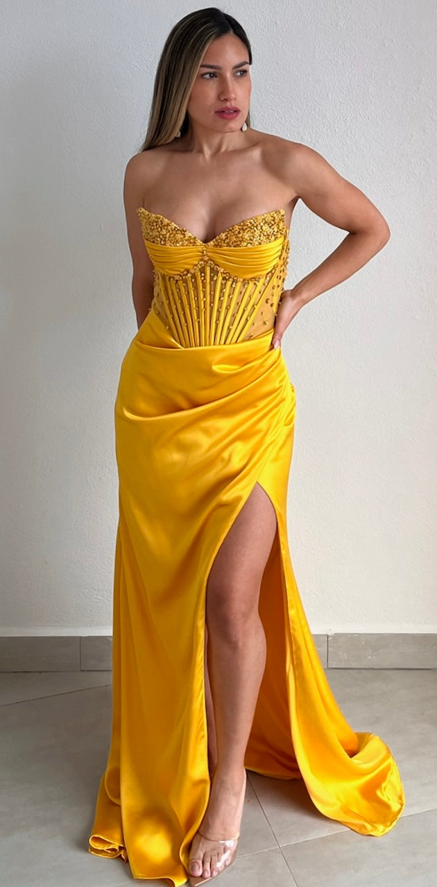 Daisy's & Glam Corset Yellow Satin Formal Gown Zil boutique Daisy's & Glam Corset Yellow Satin Formal Gown Zil boutique