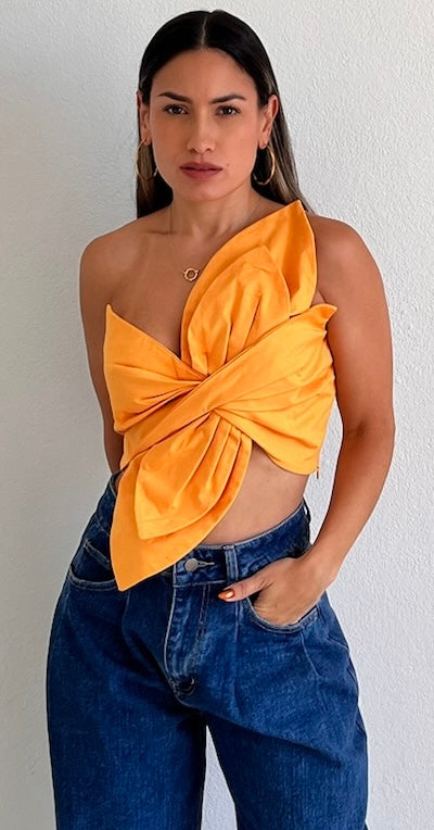 Bloom Style One-Shoulder Crop Top