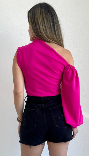 Stylin’ Babe Fuchsia One-Shoulder Top